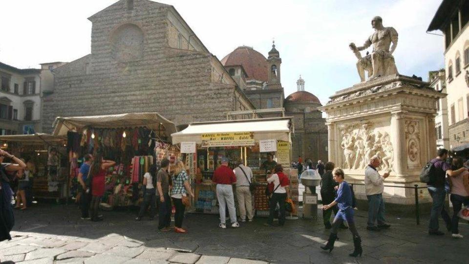 Roberto'S Apartment. Firenze Piazza Santa Croce. Exterior photo